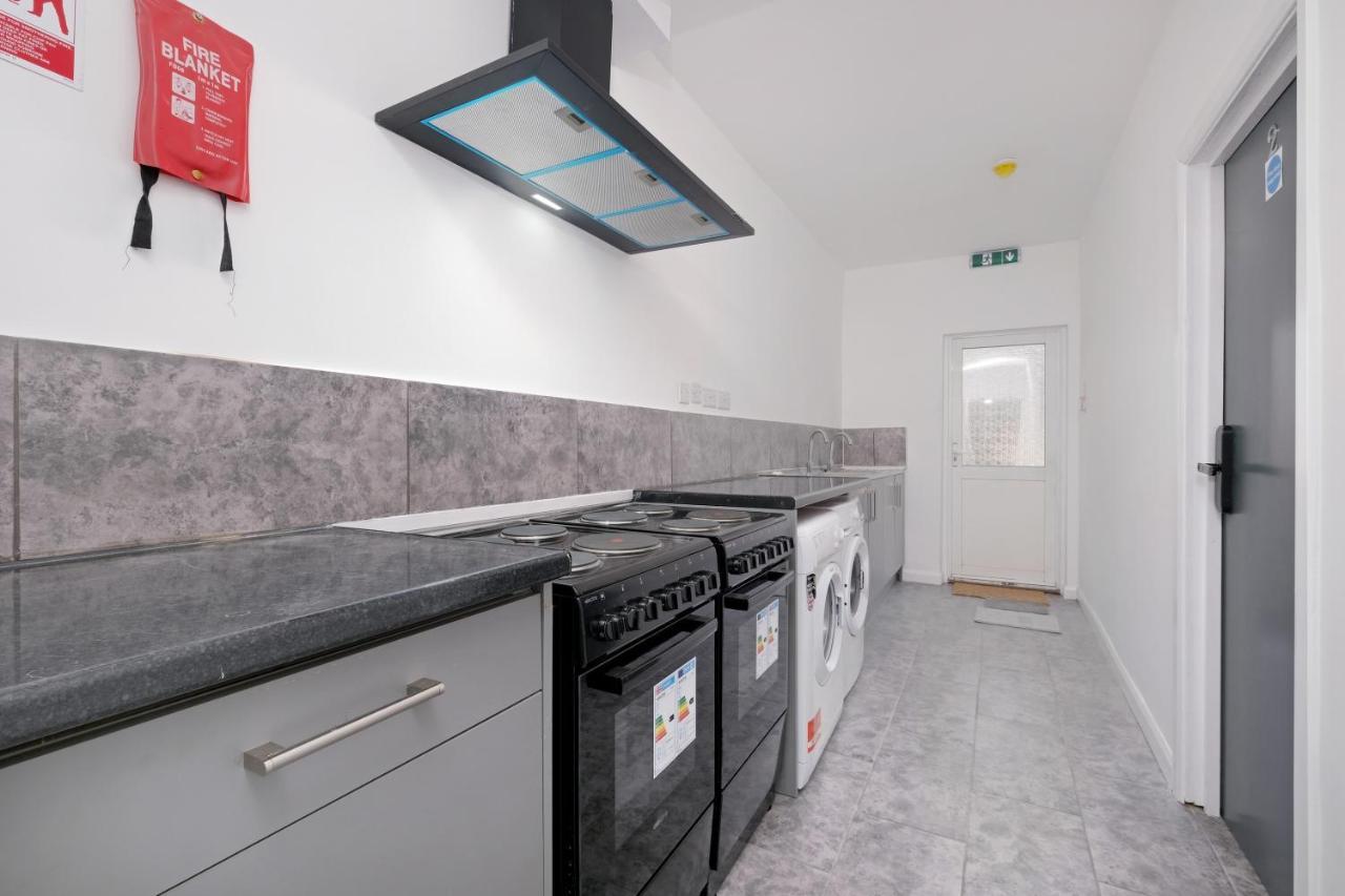 Fernbank Studios Sudbury Hill Harrow Self-Contained Studios With En-Suite Wembley Екстер'єр фото