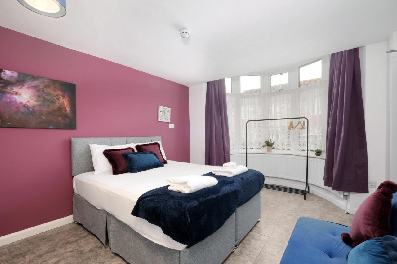 Fernbank Studios Sudbury Hill Harrow Self-Contained Studios With En-Suite Wembley Екстер'єр фото