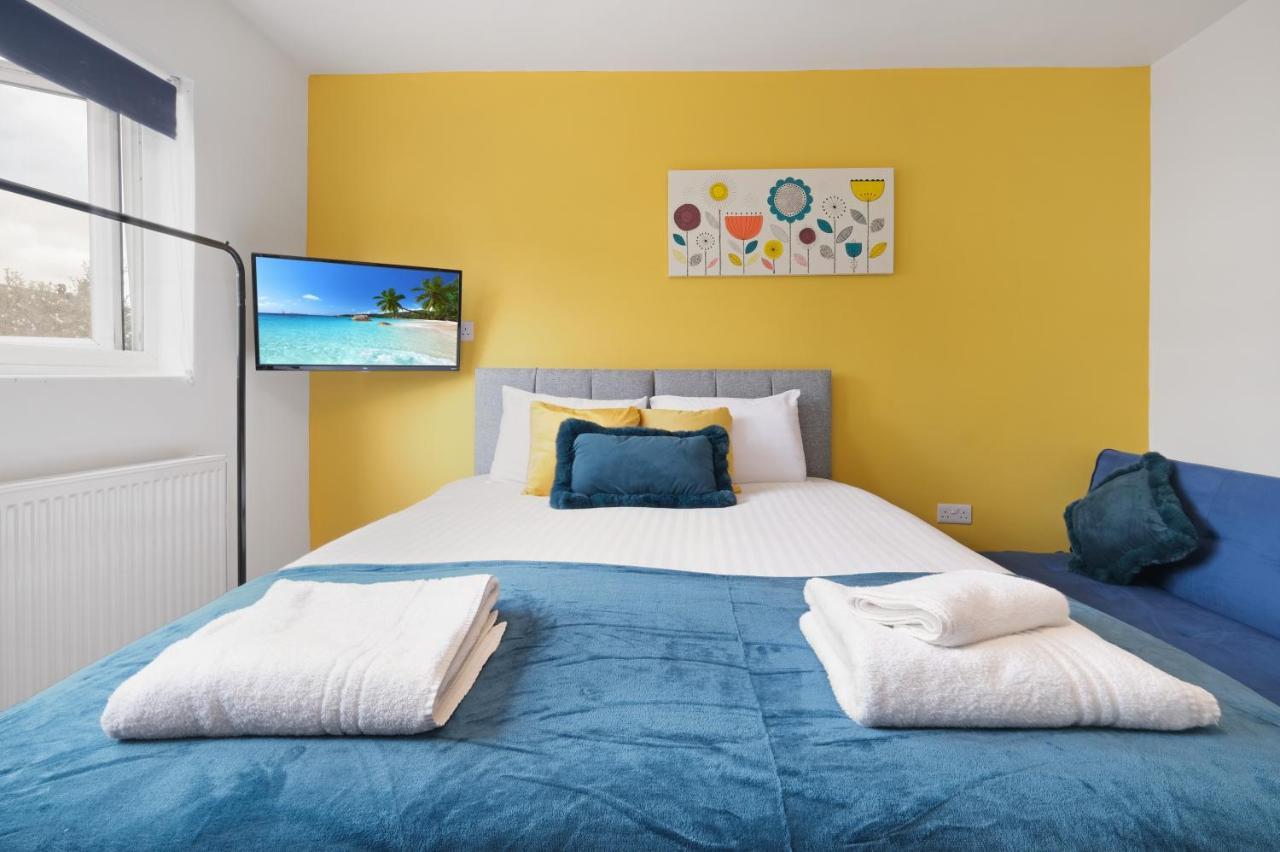 Fernbank Studios Sudbury Hill Harrow Self-Contained Studios With En-Suite Wembley Екстер'єр фото